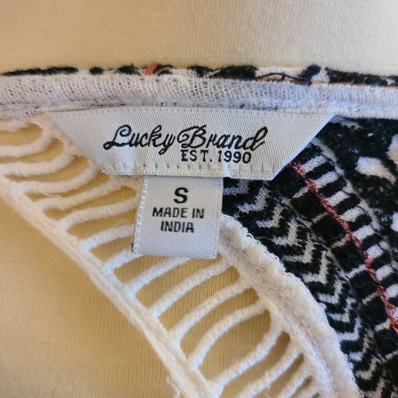 Lucky Brand Embroidered Tank Top Crochet inset - Picture 10 of 10